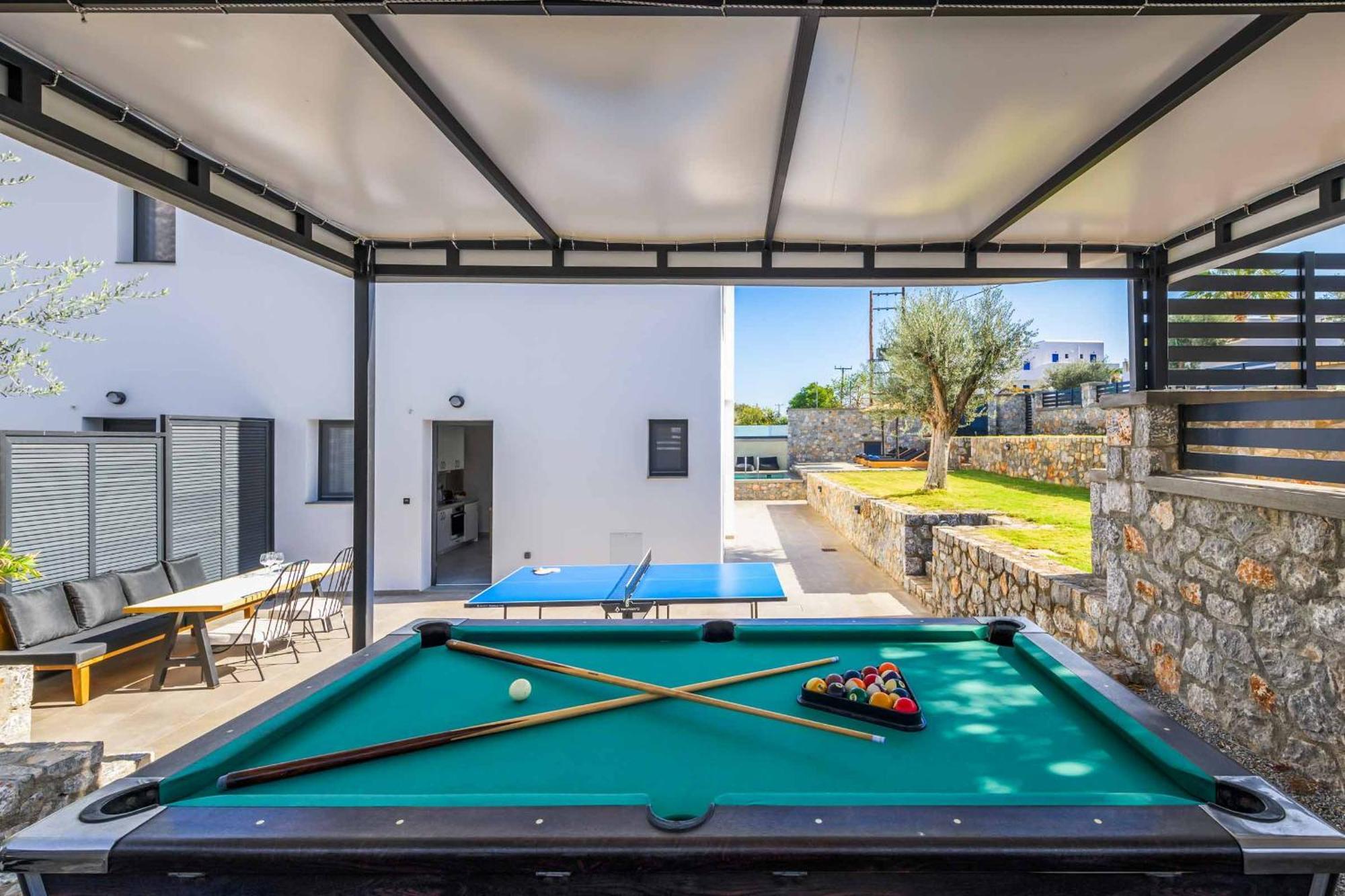 Lambis Athina Villa Líndos